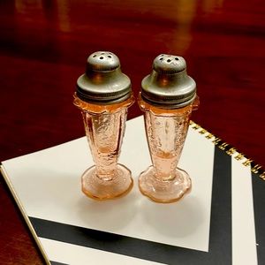 Vintage Depression Glass Pink Salt & Pepper Shakers